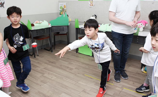 어린이날 이미지 2017_18.jpg